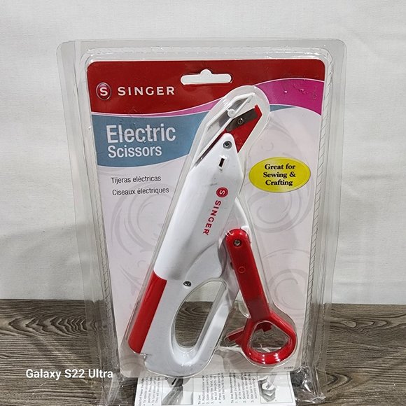 Singer Electric Scissors New in Package - Picture 1 of 8